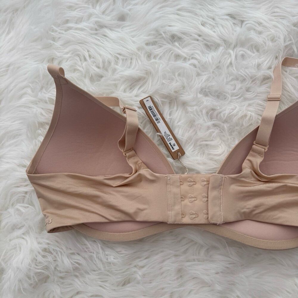 Skims Wireless Super Pushup Bra Sand Size 38C - Picture 5 of 7